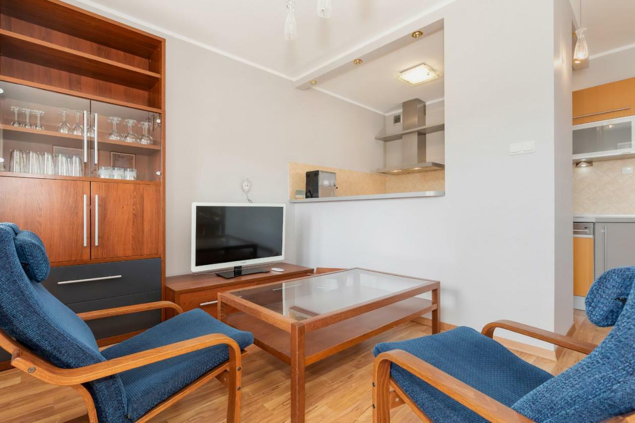 Apartment Spacerowa With Parking By Renters Kolberg